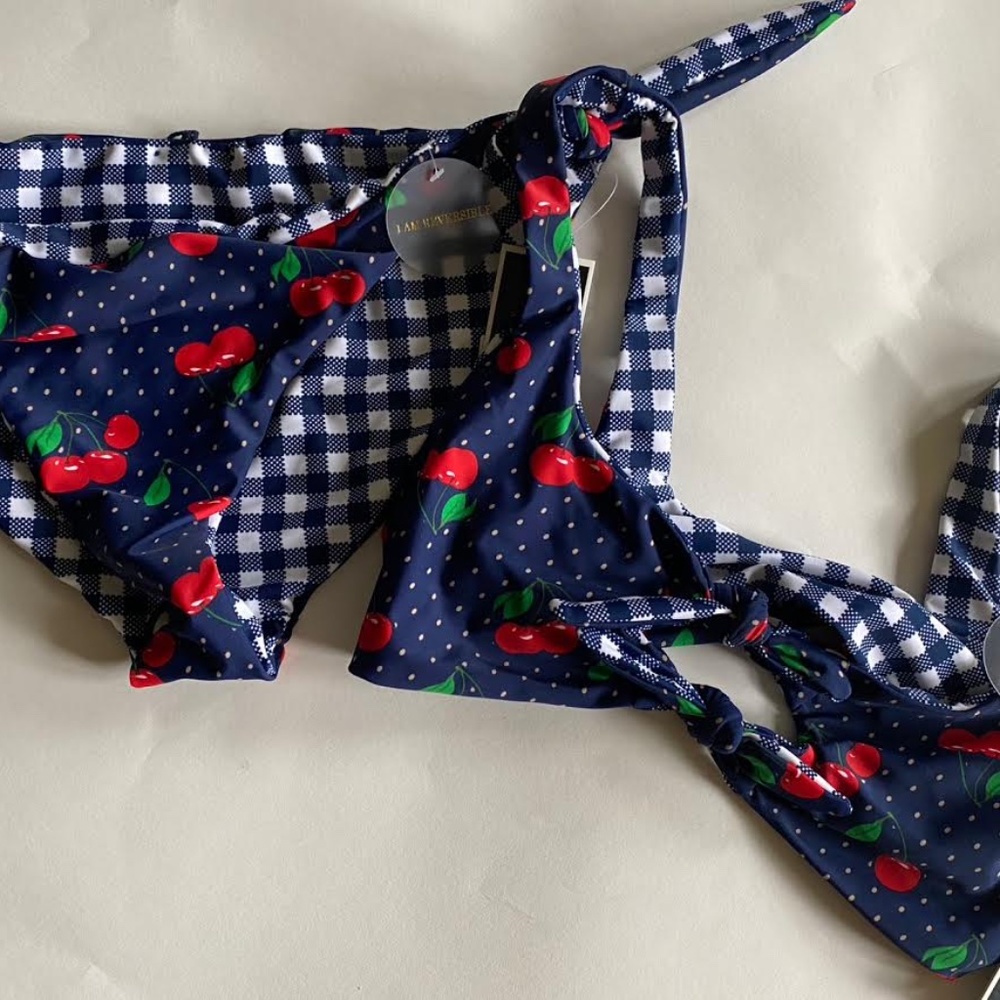 NWT JUICY COUTURE Reversible Swim Bikini Set - Picture 9 of 10